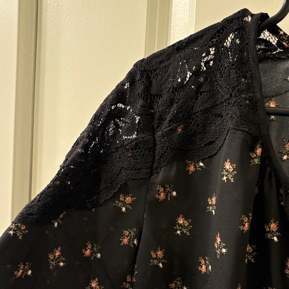 New York & Company Black Blouse with Pink Floral Pattern - Picture 4 of 9